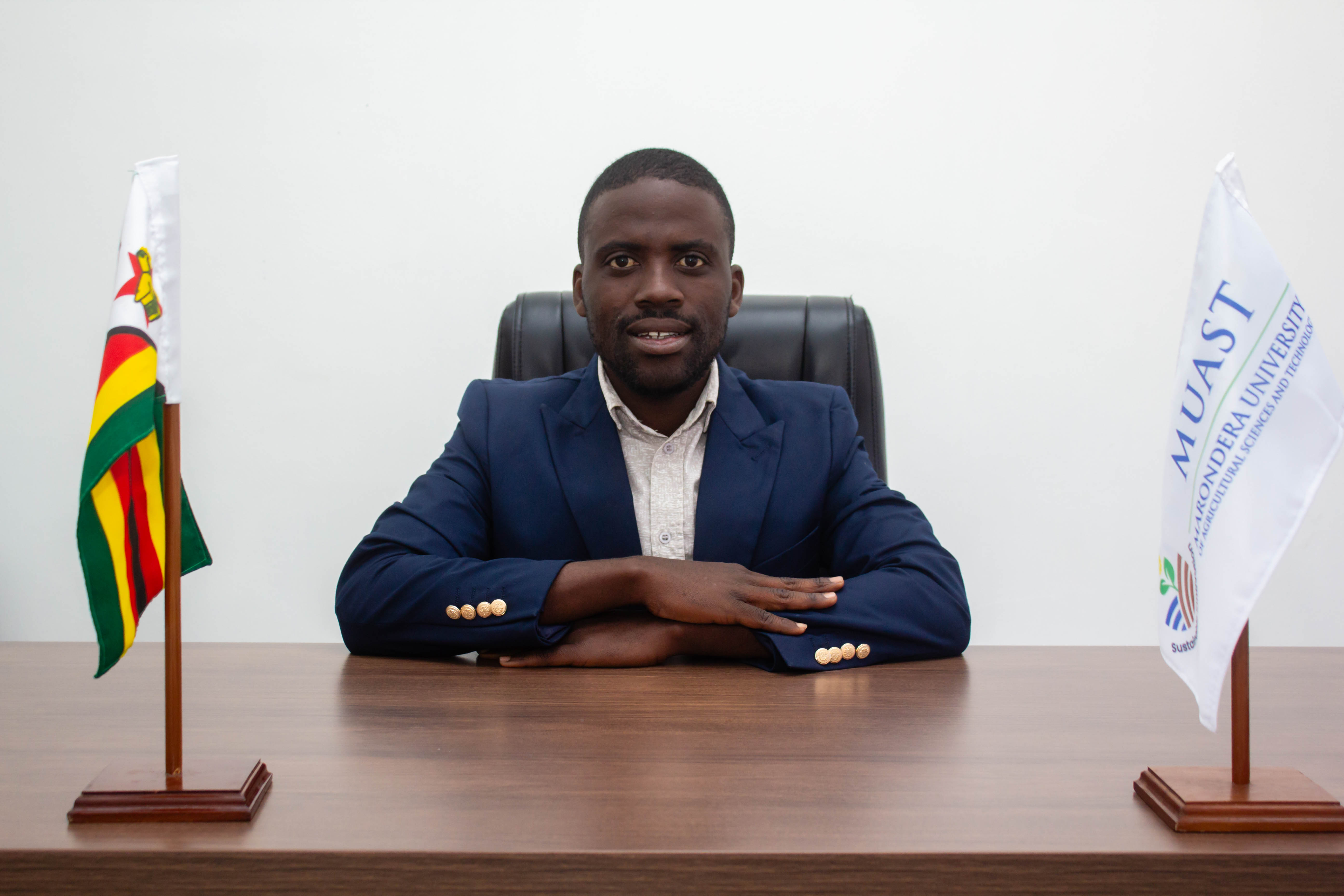 Mr. Vavarirayi V. Mavhondo