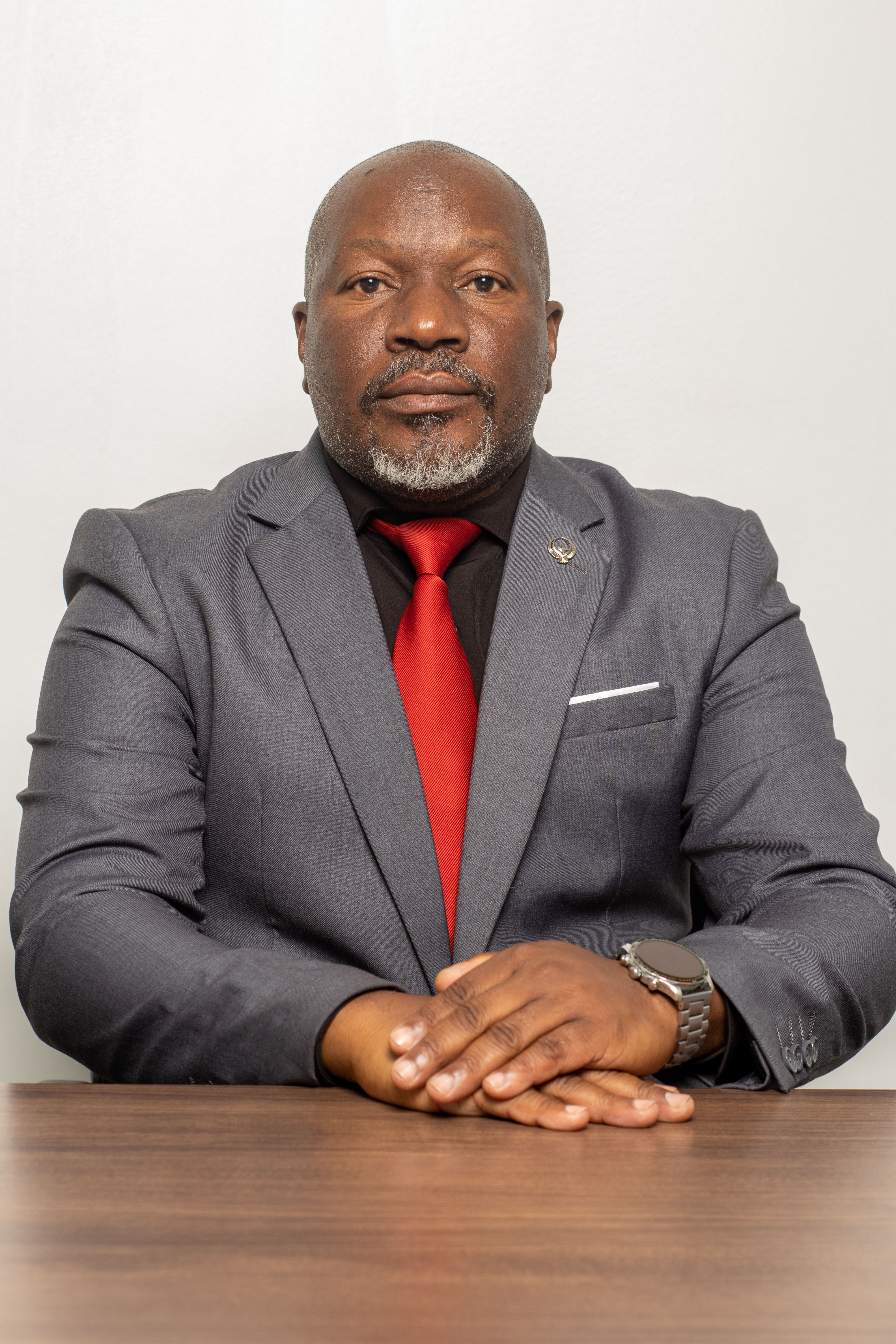 Mr Mufaro Tamanikwa, Manager